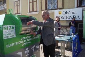 Nova možnost oddaje starih malih aparatov in odpadnih baterij9